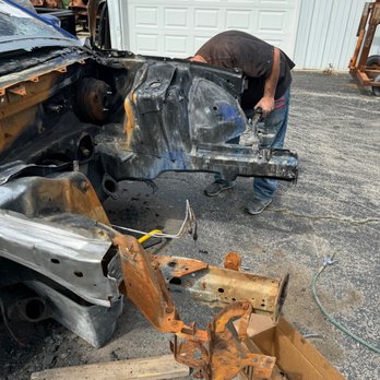 Great Lakes Auto Collision - photo of rusted area - Body Shops Near Me - Homer Glen, Illinois Great Lakes Auto Collision - photo of rusted area - Body Shops Near Me - Homer Glen, Illinois