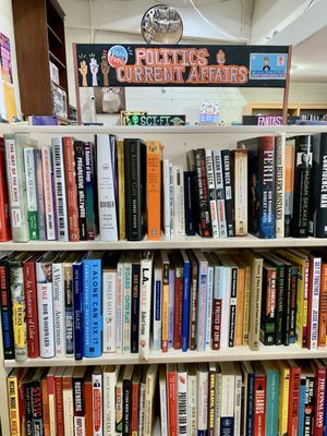 DBZ Books ‘N’ Records by null