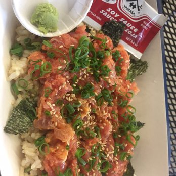 Dragon Kitchen Brown Rice Sushi - Spicy Ahi Pokè bowl. Delicious. - Japanese Near Me - Hilo, Hawaii Dragon Kitchen Brown Rice Sushi - Spicy Ahi Pokè bowl. Delicious. - Japanese Near Me - Hilo, Hawaii