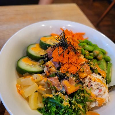 Corner Ramen & Poke by null