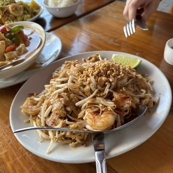 Atchana's Homegrown Thai - Thai Near Me - Miami, Florida Atchana's Homegrown Thai - Thai Near Me - Miami, Florida
