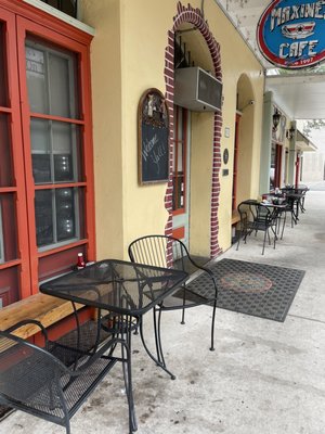 Maxine's Cafe & Bakery by null