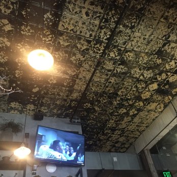 GRAY'S On Main - Bars Near Me - Franklin, Tennessee
