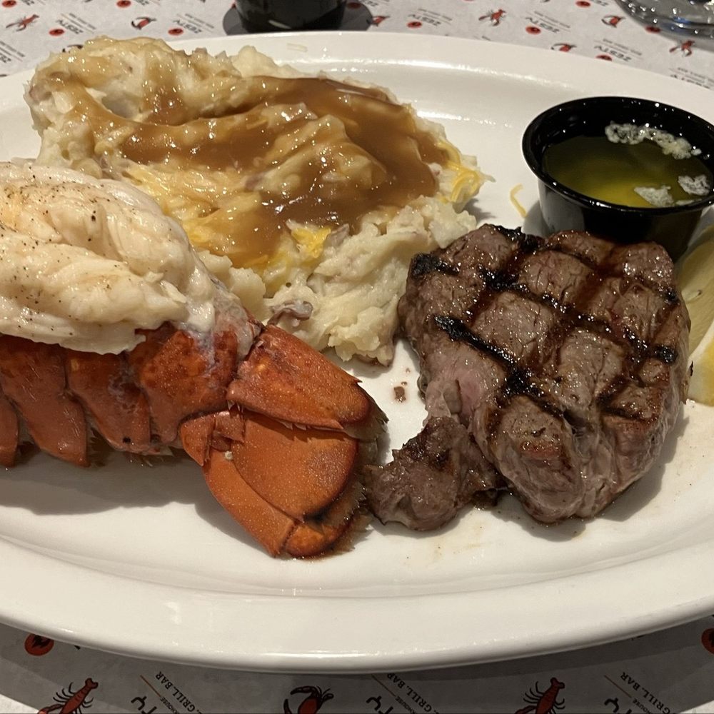 Zesty Steakhouse - Filet mignon, lobster tail, mashed potatoes - Seafood Near Me - Lakewood, Washington Zesty Steakhouse - Filet mignon, lobster tail, mashed potatoes - Seafood Near Me - Lakewood, Washington
