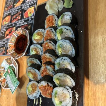 Oyishi Sushi - Maki box - Sushi Bars Near Me - New York, New York Oyishi Sushi - Maki box - Sushi Bars Near Me - New York, New York