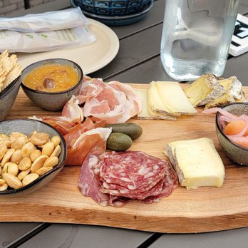 Anaba Wines - Wine Tasting Room Near Me - Sonoma, California Anaba Wines - Wine Tasting Room Near Me - Sonoma, California