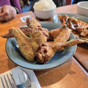 Fish Cheeks - wings (they are spicy) - Seafood Near Me - New York, New York