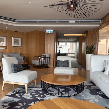 香港康得思酒店 - Club lounge - Hotels Near Me - Hong Kong, HK 香港康得思酒店 - Club lounge - Hotels Near Me - Hong Kong, HK