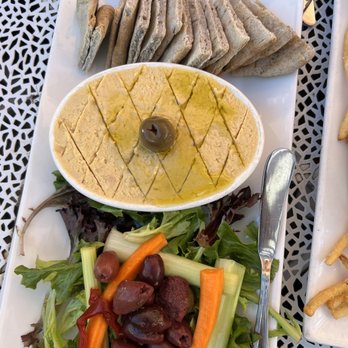 TASTE! Craft Eatery - Paso Robles - Yummy hummus - Salad Near Me - Paso Robles, California