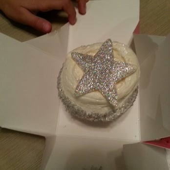 Casey's Cupcakes - NYE - Cupcakes Near Me - Riverside, California