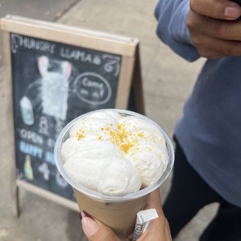 Hungry Llama - Iced Whipped Honey Latte - Coffee & Tea Near Me - New York, New York