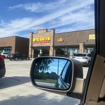 Big Guys Bodega  - Big guys bodega/chicken&rice - Sandwiches Near Me - Euless, Texas