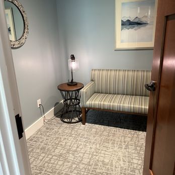 Life’s Journey Hospice - Privacy room - Hospice Near Me - Indianapolis, Indiana Life’s Journey Hospice - Privacy room - Hospice Near Me - Indianapolis, Indiana