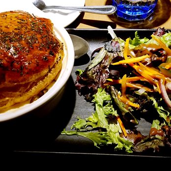 Cochon Dingue - Breakfast & Brunch Near Me - Quebec City, Quebec Cochon Dingue - Breakfast & Brunch Near Me - Quebec City, Quebec