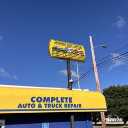 Advanced Auto Center - Front sign