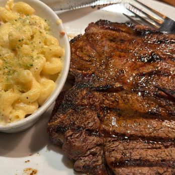 LongHorn Steakhouse - Longhorn - Steakhouses Near Me - Beavercreek, Ohio