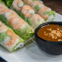 Pho Bac Hoa Viet - Shrimp spring rolls