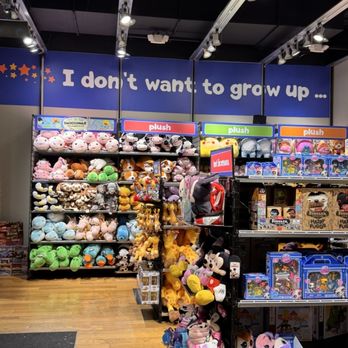 Toy’s R Us - Toy Stores Near Me - Emeryville, California Toy’s R Us - Toy Stores Near Me - Emeryville, California