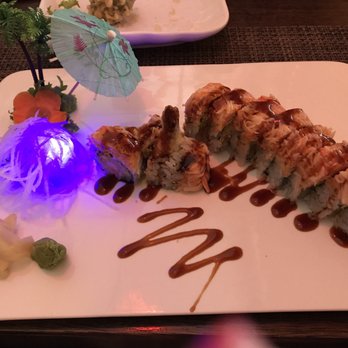 Akanomi - Sushi Bars Near Me - Altamont, New York