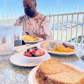 Schooner or Later - Waterfront view outside - Sandwiches Near Me - Long Beach, California
