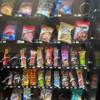 Comfort Inn Cordelia - vending machine selection on point though ‍ - Hotels Near Me - Fairfield, California