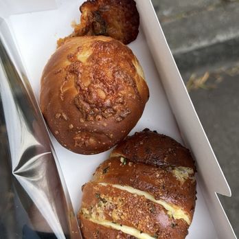 Jina Bakes - Kalbijjim Salt Bread & Garlic Cream Salt Bread - Bakeries Near Me - San Francisco, California Jina Bakes - Kalbijjim Salt Bread & Garlic Cream Salt Bread - Bakeries Near Me - San Francisco, California