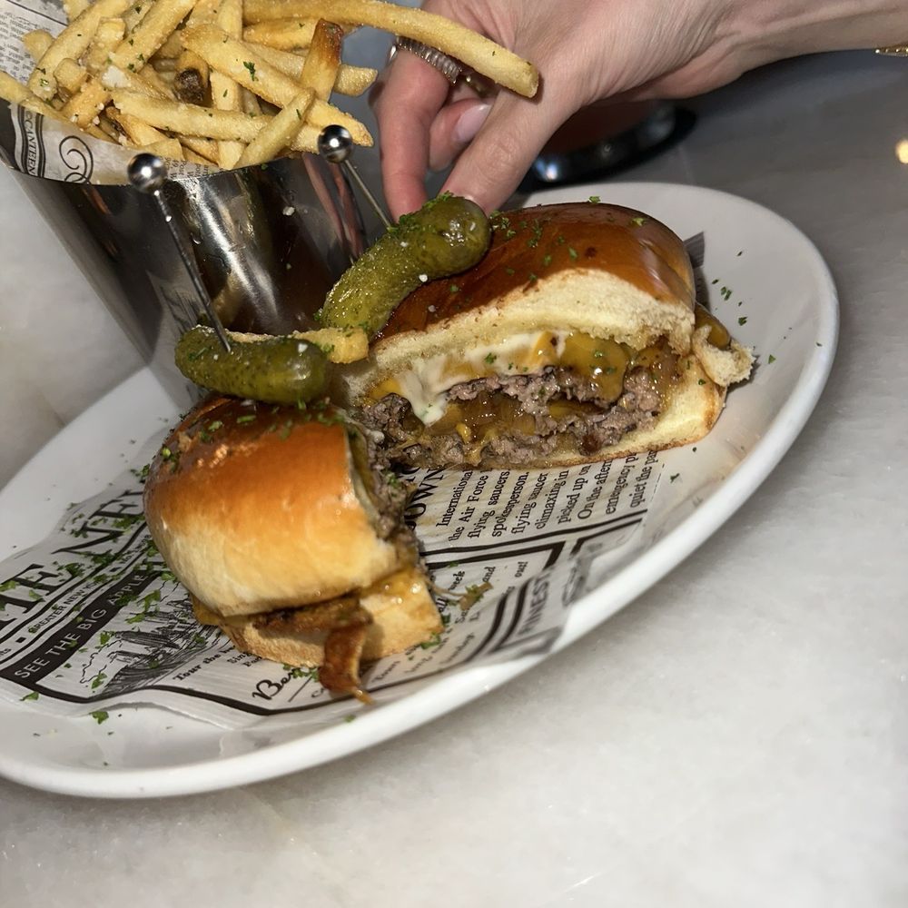 The Kennedy - Wagyu smash burger - Piano Bars Near Me - Houston, Texas The Kennedy - Wagyu smash burger - Piano Bars Near Me - Houston, Texas
