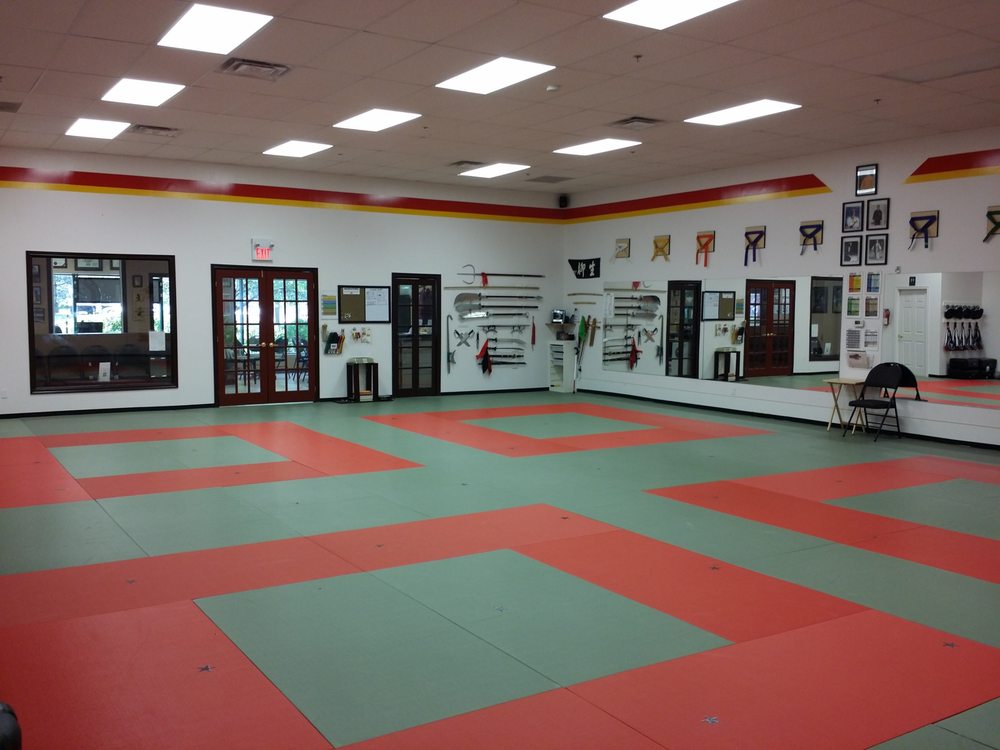 Shaolin Martial Arts Canada Logo