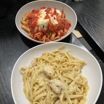 Bottega Fiorentina - Chicken Parmigiana and fettucine alfredo with chicken - Italian Near Me - Brookline, Massachusetts Bottega Fiorentina - Chicken Parmigiana and fettucine alfredo with chicken - Italian Near Me - Brookline, Massachusetts