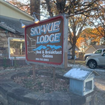 Sky-Vue Lodge Bed & Breakfast - Bed & Breakfast Near Me - Winslow, Arkansas Sky-Vue Lodge Bed & Breakfast - Bed & Breakfast Near Me - Winslow, Arkansas