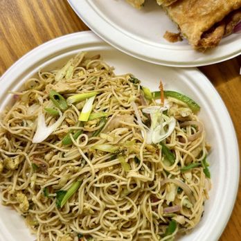 Calcutta Chaat & Bakery - Chicken chowmain - Indian Near Me - Milpitas, California Calcutta Chaat & Bakery - Chicken chowmain - Indian Near Me - Milpitas, California
