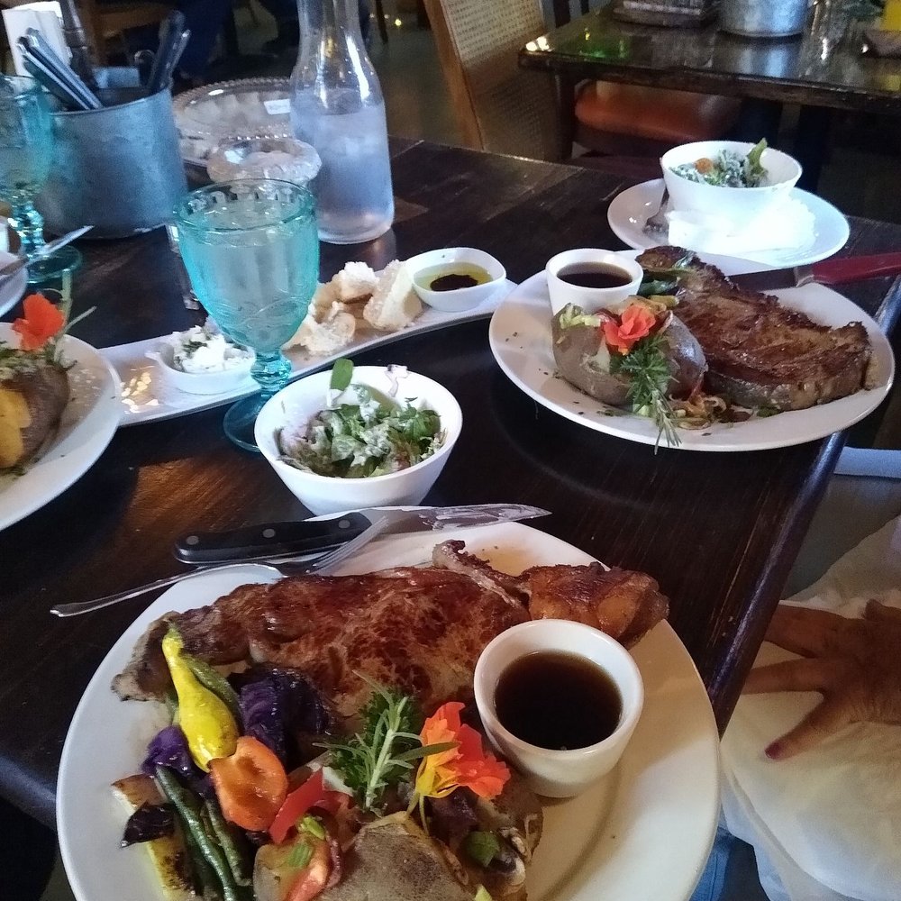 Alpine Outpost - Prime rib dinner - Bakeries Near Me - Weston, Oregon