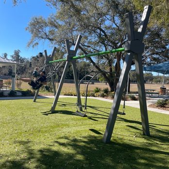Burnett Park - Parks Near Me - Seffner, Florida