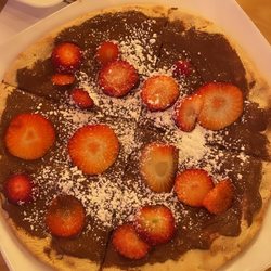 Nunzios Kitchen - Nutella & Cannoli Cream Pizza