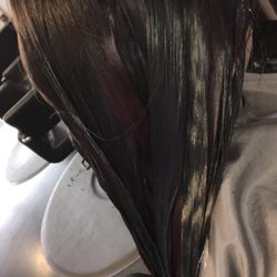 Salon Indaco - Oil slick in progress