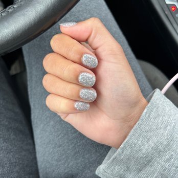 Maika Nails - Nail Salons Near Me - Columbus, Ohio