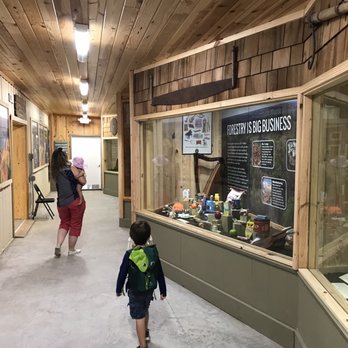 Bee City Zoo - Petting Zoos Near Me - Cottageville, South Carolina