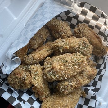Fry Daddys - Garlic Parmesan - Chicken Wings Near Me - Dallas, Texas Fry Daddys - Garlic Parmesan - Chicken Wings Near Me - Dallas, Texas