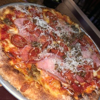 Farrelli's Pizza - Happy hour all meat pizza! So good and only $7 - Pizza Near Me - Tacoma, Washington