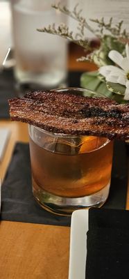 Restaurant Iron by null