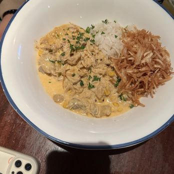 Batuqui - Stroganoff de Frango - Brazilian Near Me - Cleveland, Ohio Batuqui - Stroganoff de Frango - Brazilian Near Me - Cleveland, Ohio