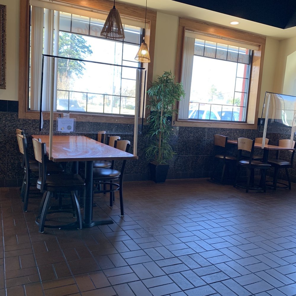 Rice Paper - Dining area. - Vietnamese Near Me - High Point, North Carolina Rice Paper - Dining area. - Vietnamese Near Me - High Point, North Carolina