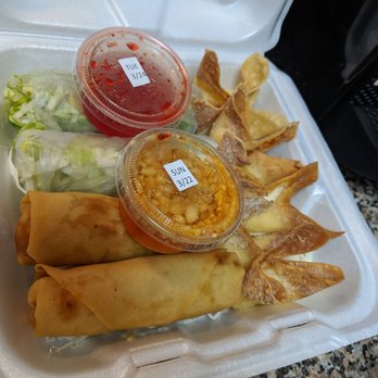 Hot Basil - Appetizer trio #supportlocal - Thai Near Me - Overland Park, Kansas
