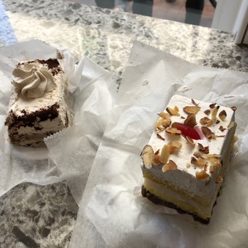 Mike's Pastry - Yummy - Bakeries Near Me - Boston, Massachusetts Mike's Pastry - Yummy - Bakeries Near Me - Boston, Massachusetts
