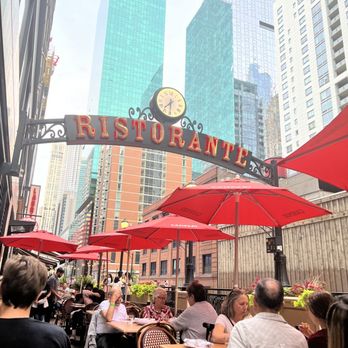 Labriola - Outside patio - Italian Near Me - Chicago, Illinois