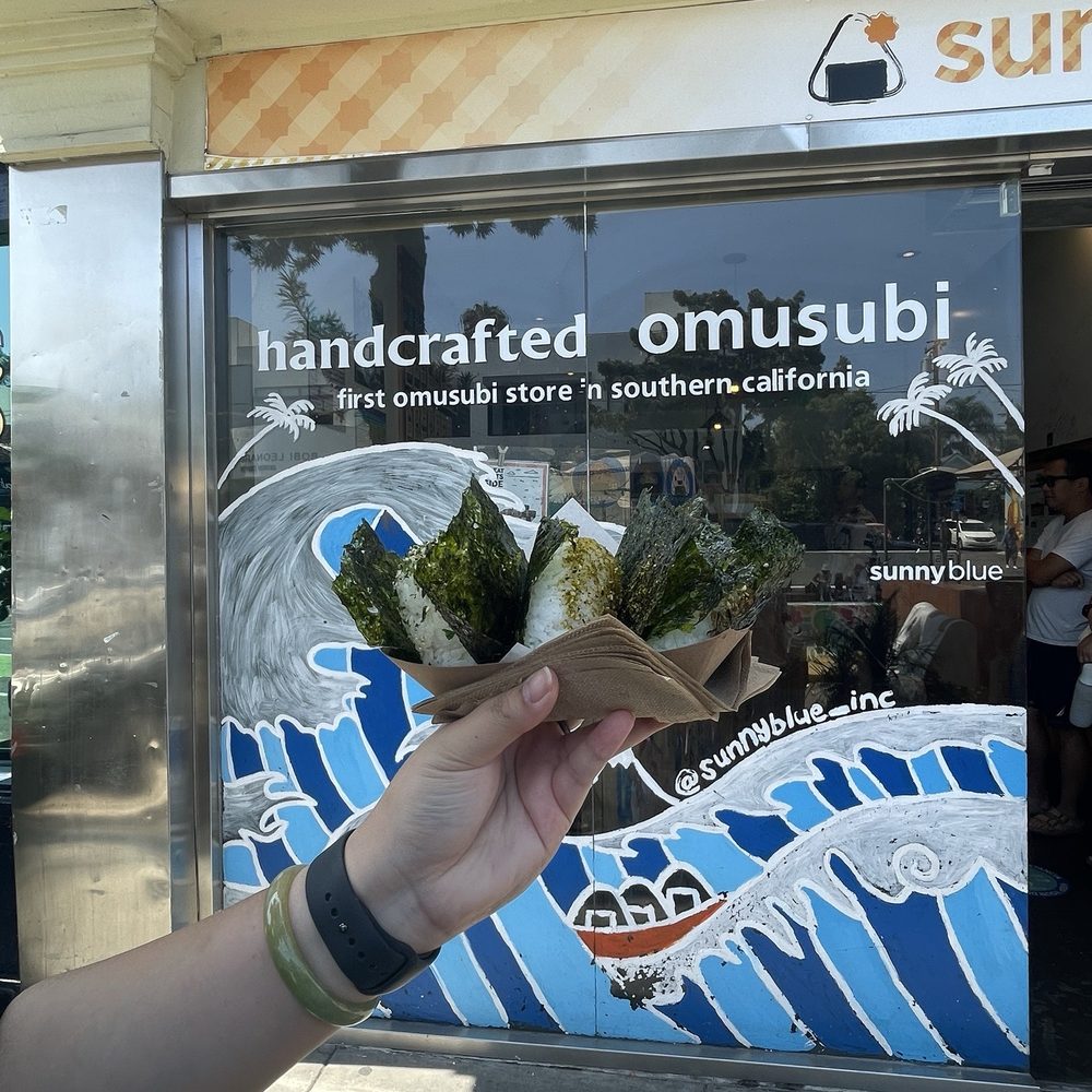 Sunny Blue - Onigiri miso beef, sunny blue curry, spicy salmon - Japanese Near Me - Santa Monica, California Sunny Blue - Onigiri miso beef, sunny blue curry, spicy salmon - Japanese Near Me - Santa Monica, California