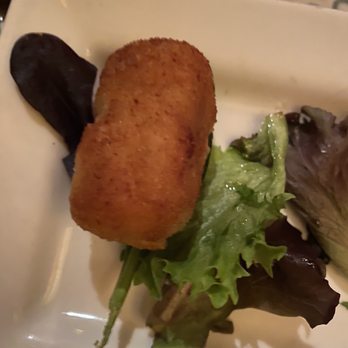 Dali Restaurant & Tapas Bar - Croquetas de Jamon - Spanish Near Me - Somerville, Massachusetts
