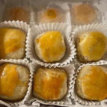 Hilda's Mart & Bake Shop - Mung bean Hopia. - Bakeries Near Me - San Francisco, California Hilda's Mart & Bake Shop - Mung bean Hopia. - Bakeries Near Me - San Francisco, California