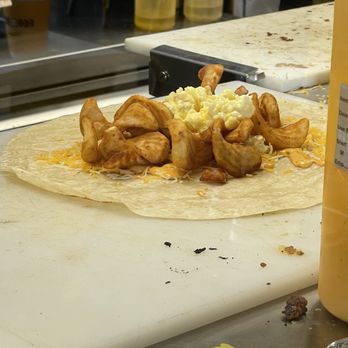 Yelp Elite Experience: EggBred- Long Beach - Kitchen preparing a burrito - Yelp Events Near Me - Long Beach, California Yelp Elite Experience: EggBred- Long Beach - Kitchen preparing a burrito - Yelp Events Near Me - Long Beach, California