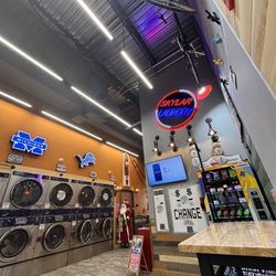 Skylar Laundromat